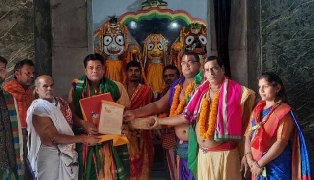 Rgda-Sri-Mandir-invitation-1-750x430