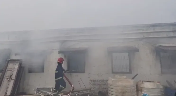 Dedff9v9pzyjgbvrwiv7