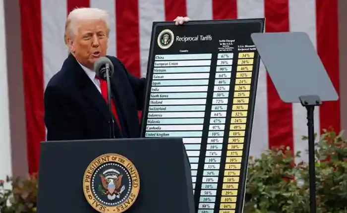 Donald trump 700x430