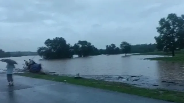 Flood 2 1