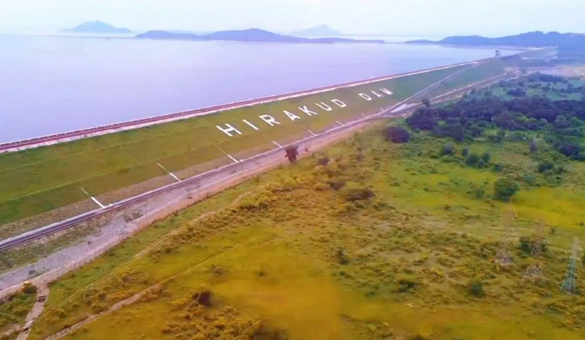 Hirakud dam 3