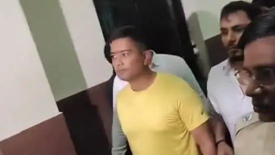 Chaitanya 1752835287025 17528352