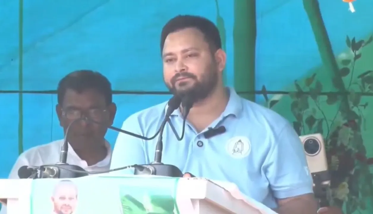 Tejaswi yadav 2025 10 25 13 07 03