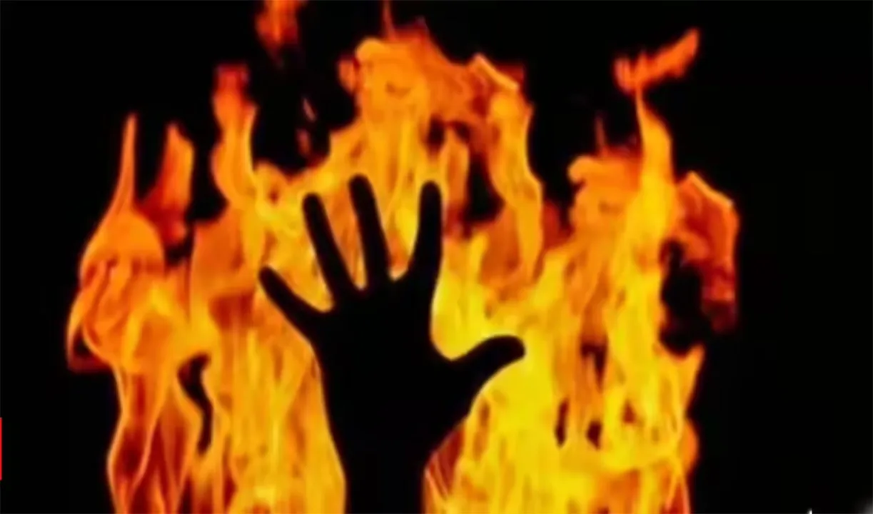 Fire 2025 09 23 02 23 31