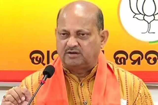 Bjps manmohan samal slams bjd congress for ‘disrupting odisha assembly