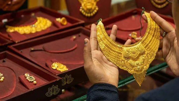 Gold rate46001