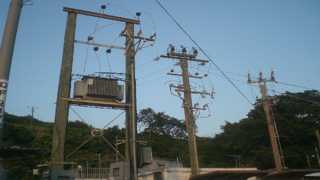 Hindola