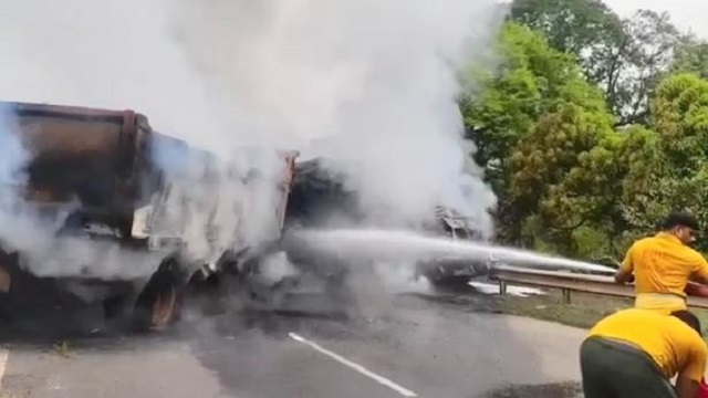 Truck v