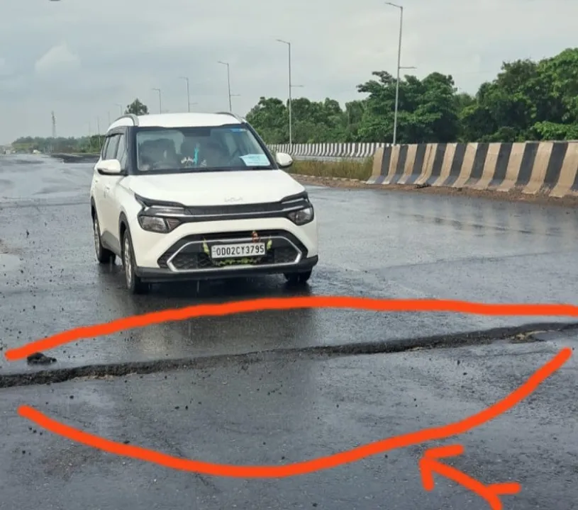 Aproach road sinking1 2026 07 16 18 46