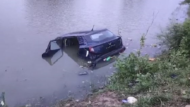Car rr