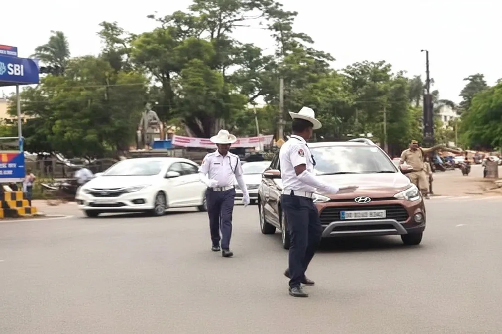 Caution traffic rule violators odisha sets e challan collection targets for rto officials 2026 05 12 20 39