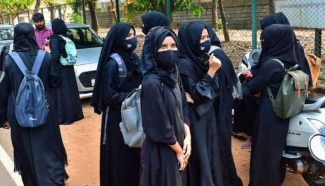 Hijab 750x430