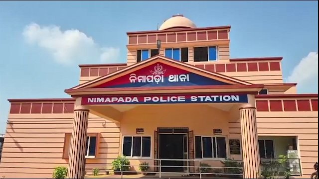 Nimapada