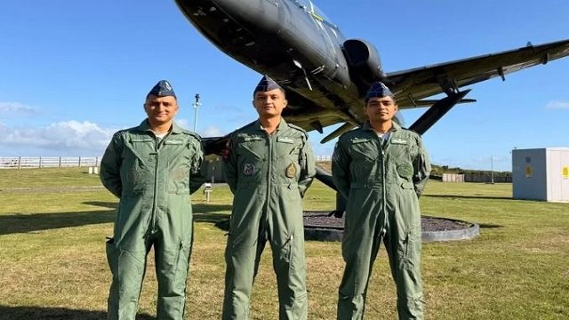 Three IAF pilots
